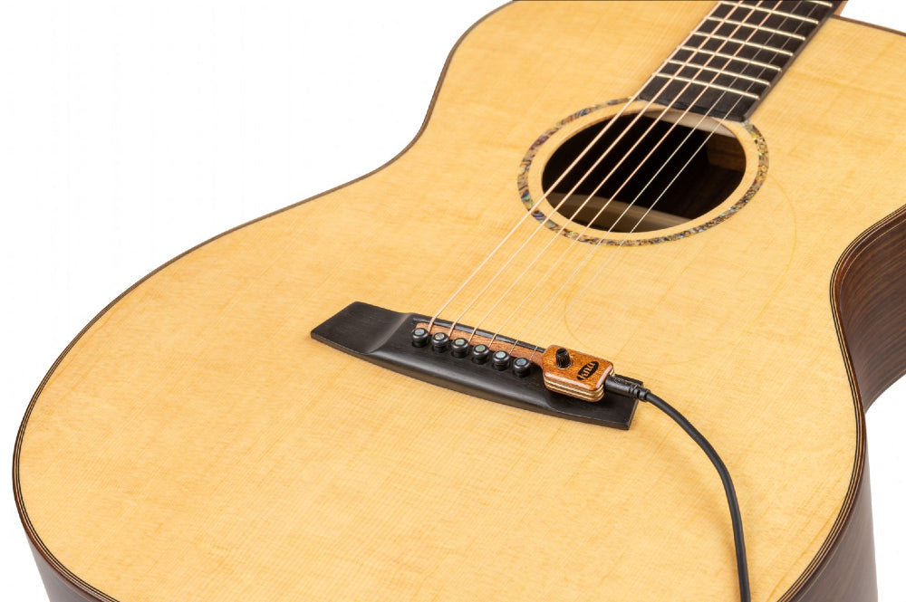 KNA SG-2 Portable bridge-mounted piezo with volume control for steel-string acoustic guitar pickup KNA SG-2 Portable bridge-mounted piezo with volume control for steel-string acoustic guitar pickup